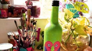 Роспись бутылки акриловыми красками: пошаговое описание, особенности и рекомендации
